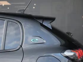 Peugeot e-208 thumbnail 32