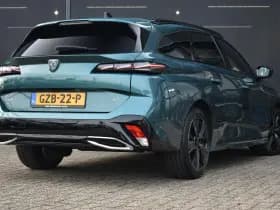 Peugeot 308 thumbnail 2