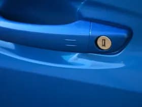Peugeot e-208 thumbnail 42