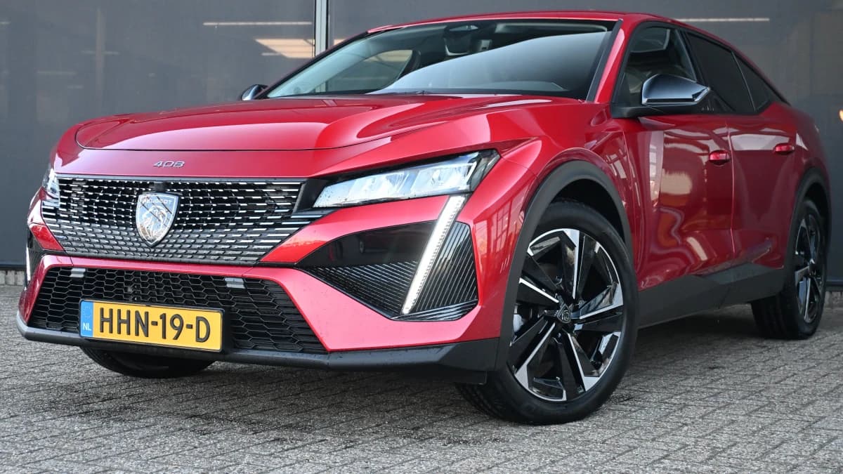 Peugeot 408 — foto 1