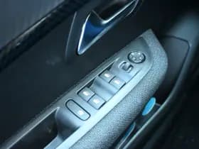 Peugeot 208 thumbnail 18
