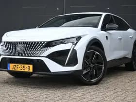 Peugeot e-408