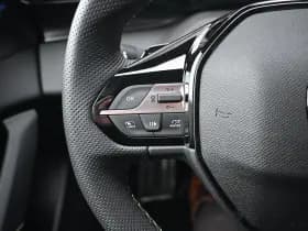 Peugeot e-408 thumbnail 14