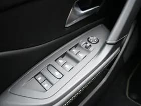 Peugeot e-408 thumbnail 17