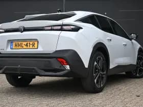 Peugeot 408 thumbnail 2