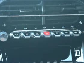 Peugeot e-2008 thumbnail 19