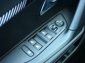 Peugeot e-2008 thumbnail 22
