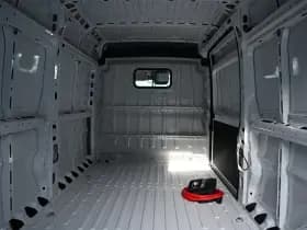 Peugeot E-Boxer thumbnail 30