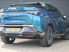Peugeot e-3008 thumbnail 2