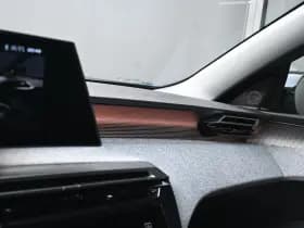Peugeot e-3008 thumbnail 32