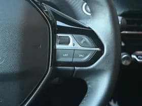 Peugeot e-2008 thumbnail 13