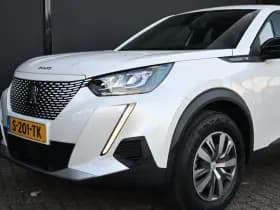 Peugeot e-2008 thumbnail 25
