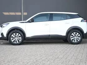 Peugeot e-2008 thumbnail 4