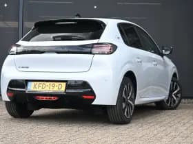 Peugeot e-208 thumbnail 2
