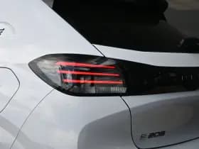 Peugeot e-208 thumbnail 29