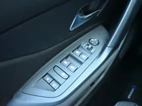 Peugeot 308 thumbnail 18