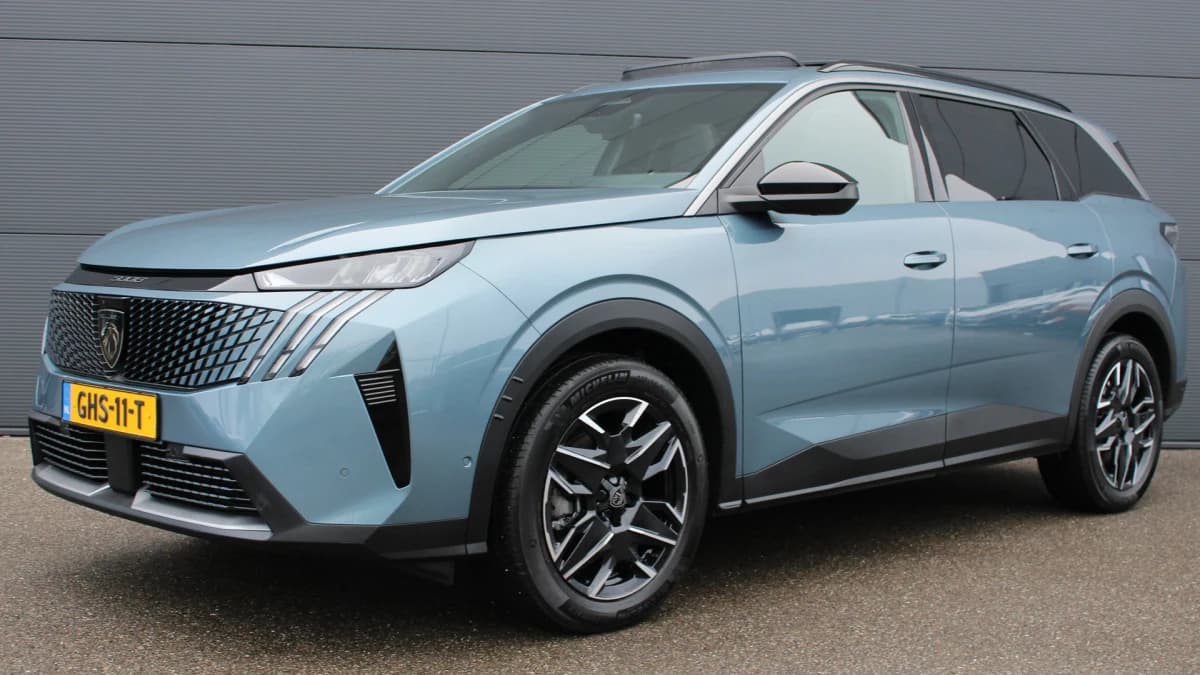 Peugeot 5008 — foto 1