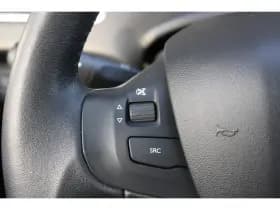 Peugeot 208 thumbnail 25