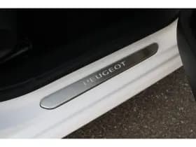 Peugeot 208 thumbnail 6