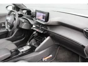 Peugeot e-2008 thumbnail 3
