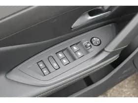 Peugeot e-308 thumbnail 18
