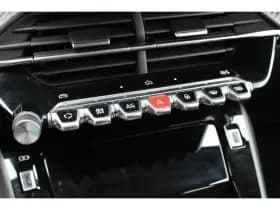 Peugeot 208 thumbnail 21