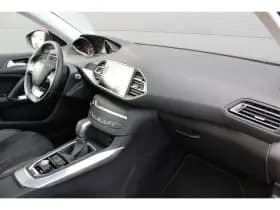 Peugeot 308 thumbnail 3