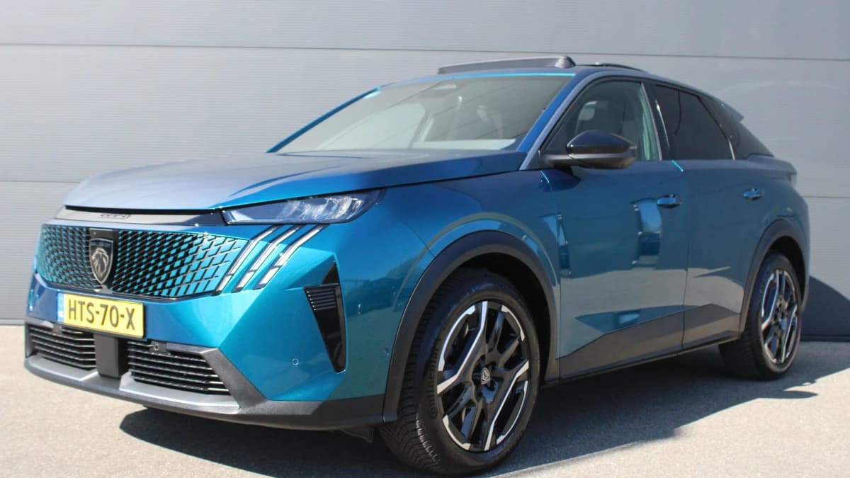 Peugeot 3008 — foto 1