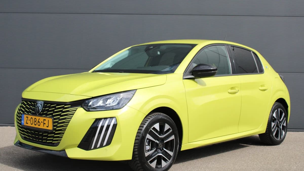 Peugeot e-208 — foto 1