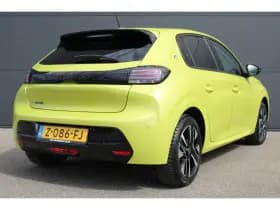 Peugeot e-208 thumbnail 2