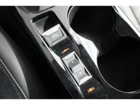 Peugeot e-208 thumbnail 19