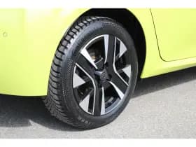 Peugeot e-208 thumbnail 9
