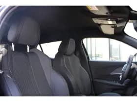 Peugeot e-2008 thumbnail 4