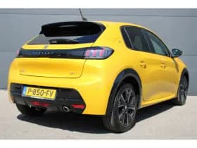 Peugeot 208 thumbnail 2
