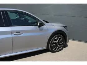 Peugeot 208 thumbnail 10