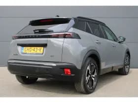 Peugeot e-2008 thumbnail 2