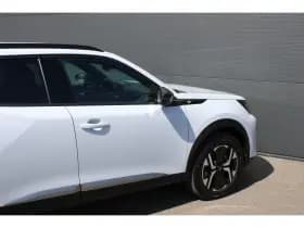 Peugeot e-2008 thumbnail 11
