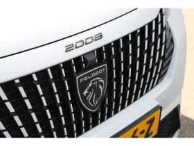 Peugeot e-2008 thumbnail 7