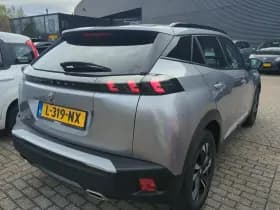 Peugeot 2008 thumbnail 4