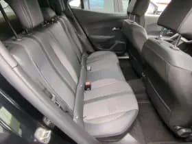 Peugeot 2008 thumbnail 7