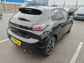 Peugeot 208 thumbnail 3