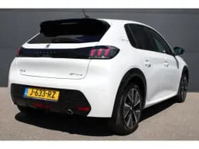 Peugeot 208 thumbnail 2
