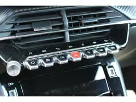 Peugeot 208 thumbnail 21