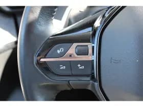 Peugeot 208 thumbnail 24