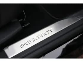 Peugeot 5008 thumbnail 6