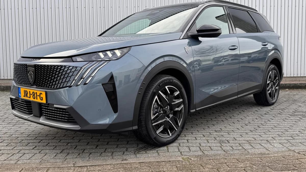 Peugeot 5008 — foto 1