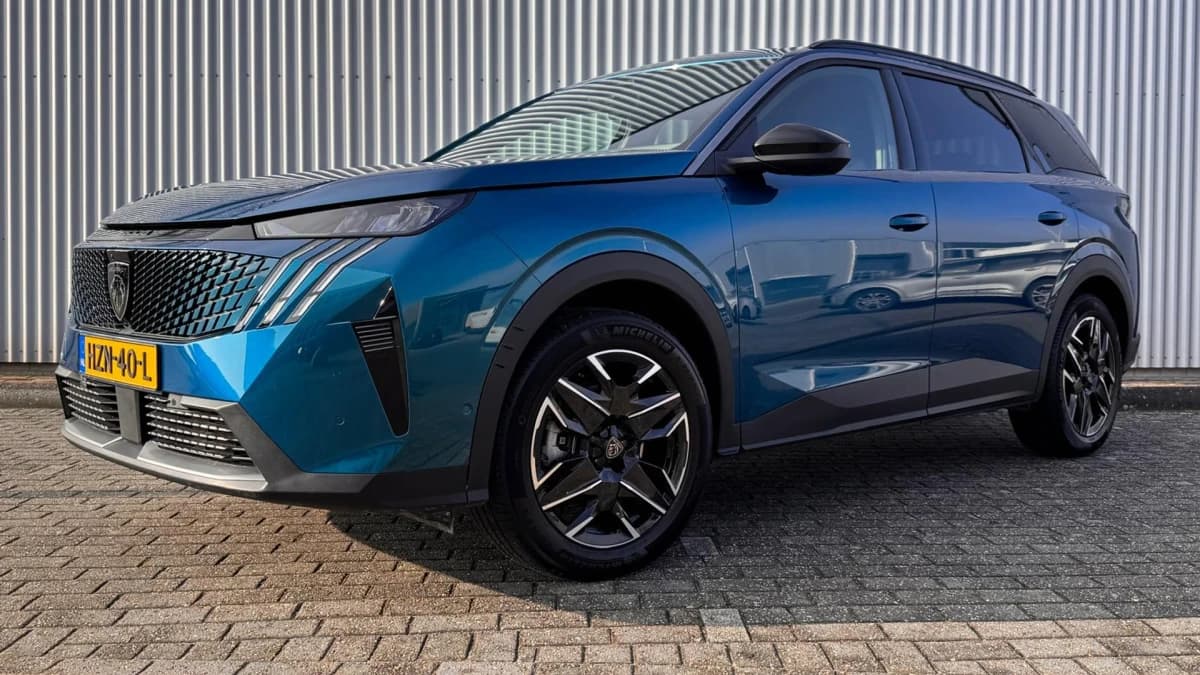 Peugeot 5008 — foto 1