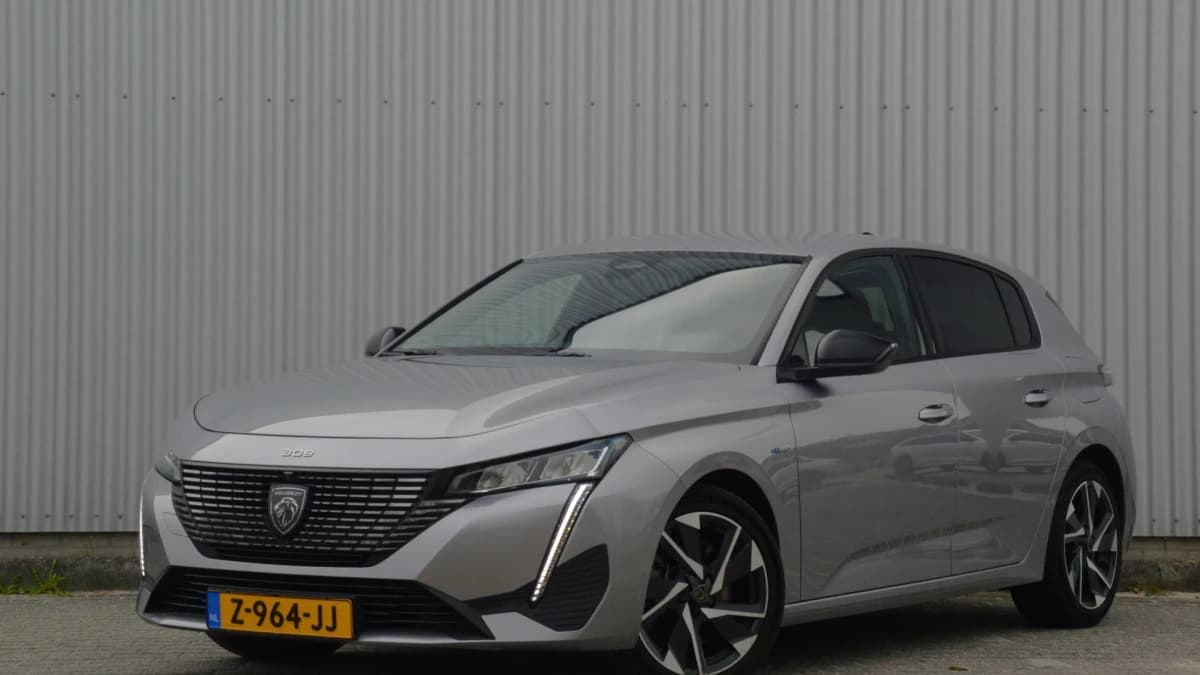 Peugeot 308 — foto 1