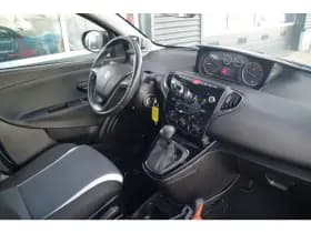 Lancia Ypsilon thumbnail 15