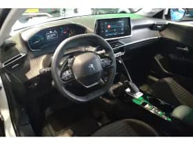 Peugeot e-208 thumbnail 10